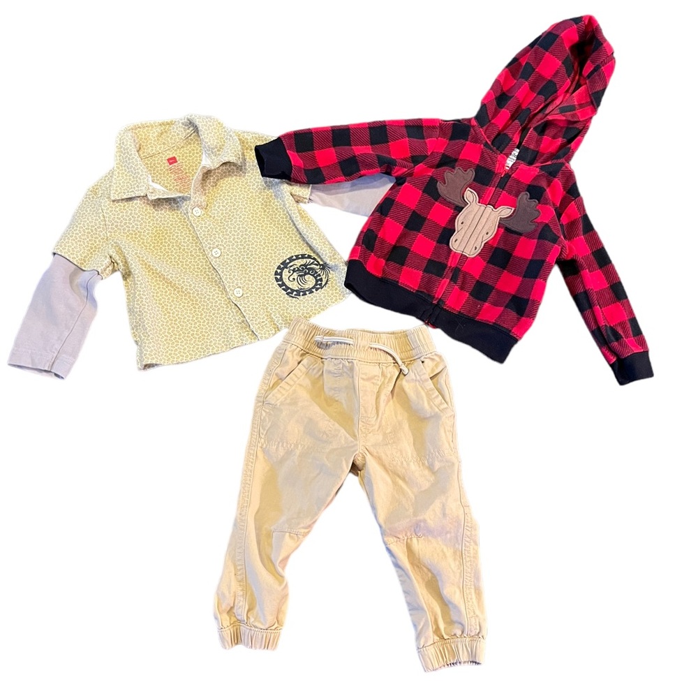 18 Months Kid Bundle | 2 Tops & 1 Pair of Pants - Picture 1 of 6